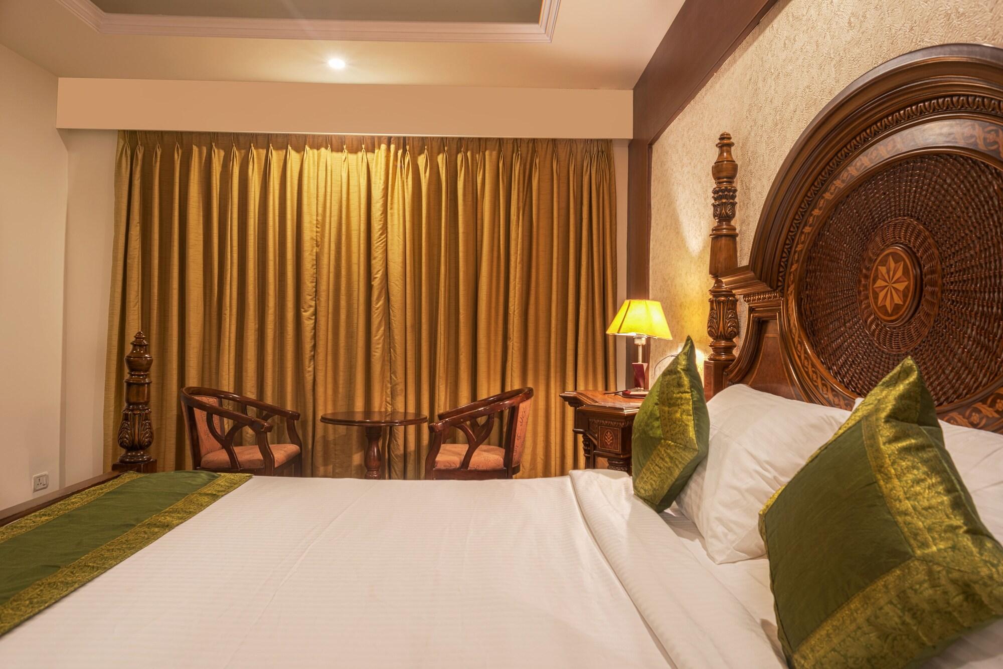 treebo-trend-grand-plaza-nampally-hotel-hyderabad